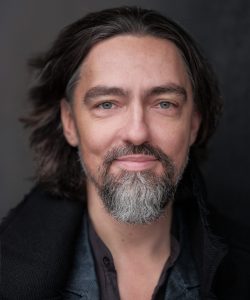 Portret Grzegorz Goworek